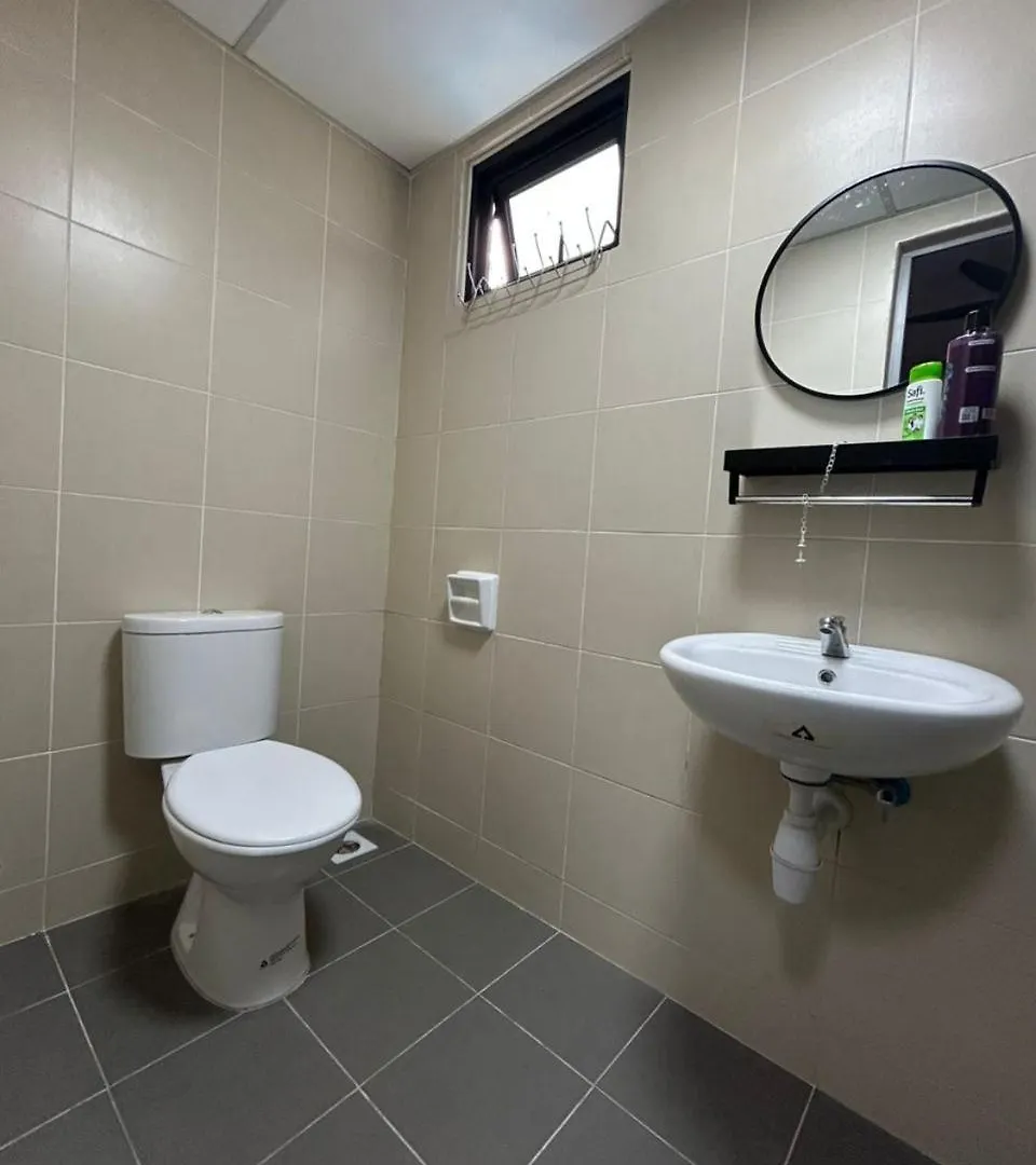 Atenza Homestay Residensi Klia Condominium, 4 Bedrooms 3 Bathrooms , Near Klia And Sepang F1 Nilai Apartment