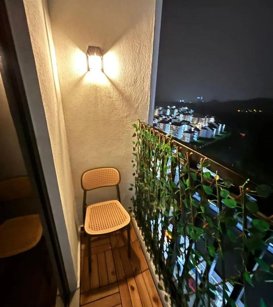 Atenza Homestay Residensi Klia Condominium, 4 Bedrooms 3 Bathrooms , Near Klia And Sepang F1 Nilai Apartment